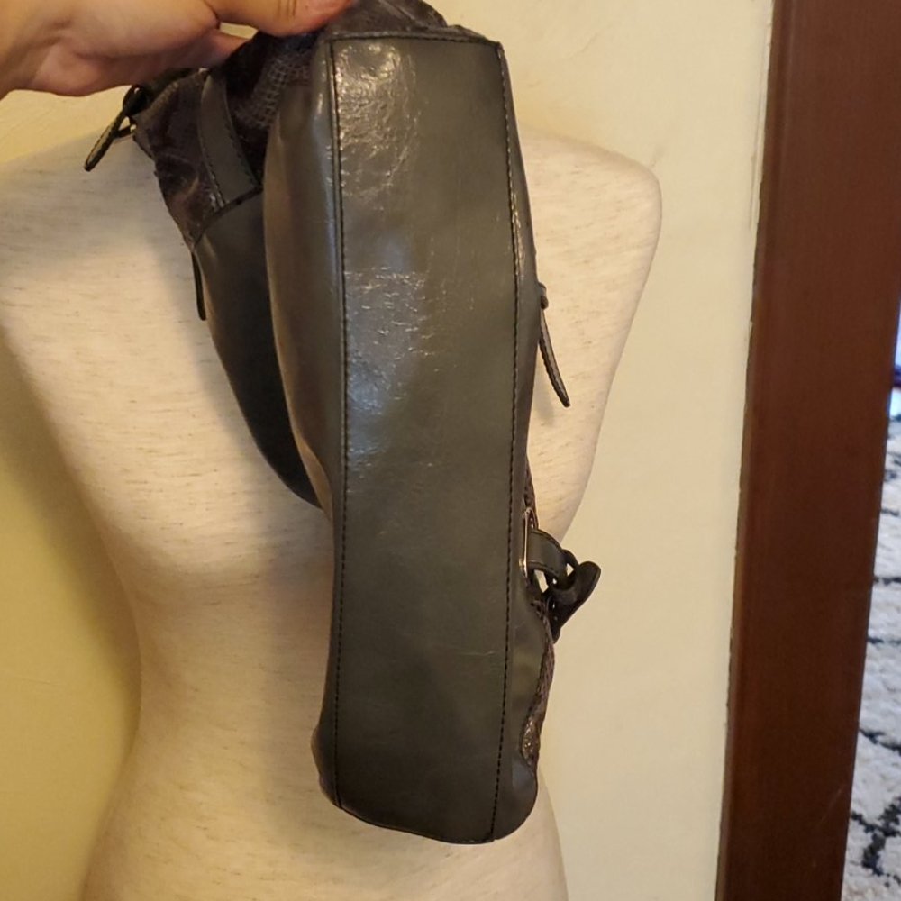 Nine & Co Purse - Picture 3 of 4